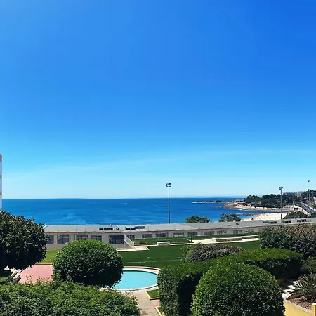 Amazing T2 With Sea View Pool Park Private Access To The Oeiras